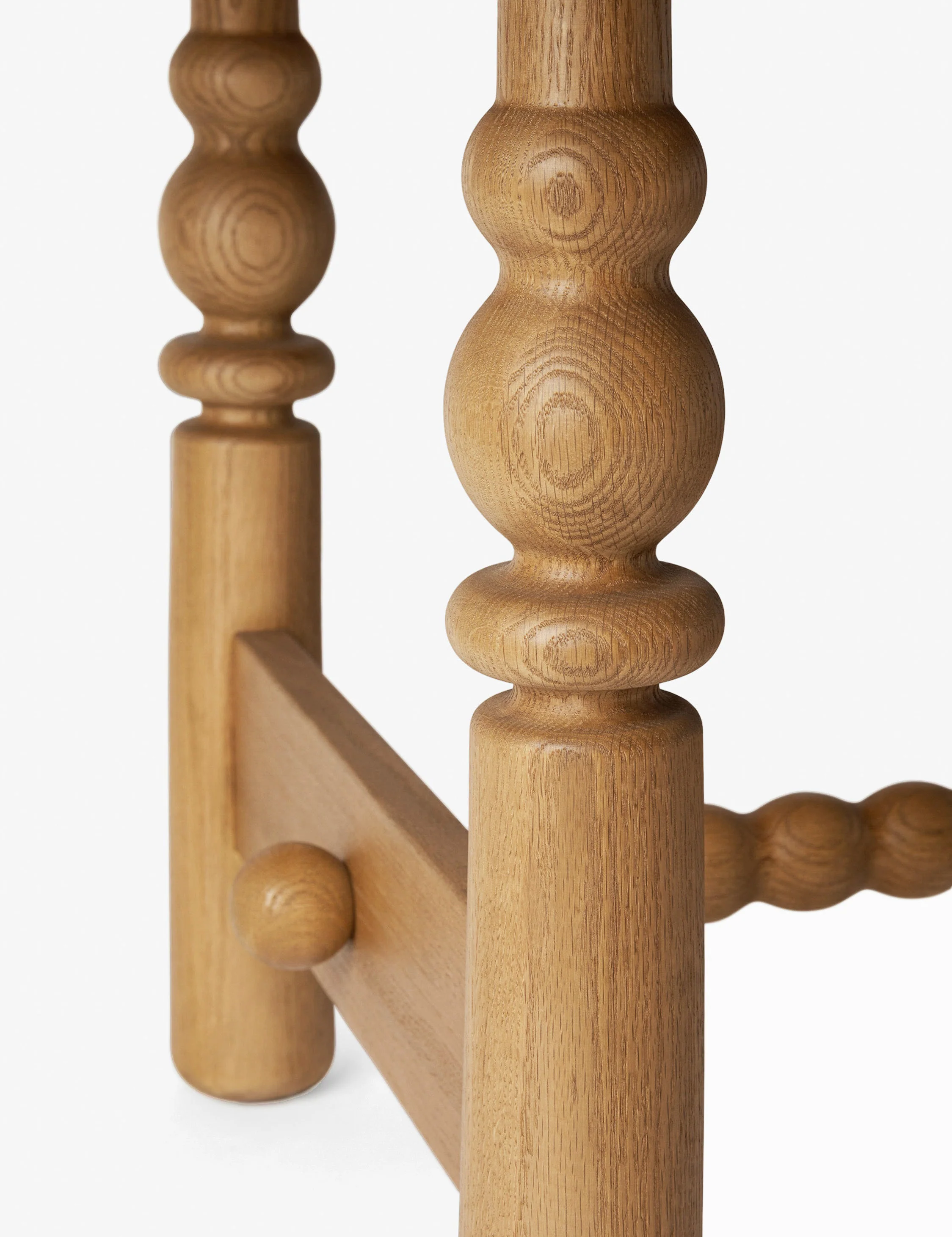 Blume Round Dining Table - AYG Home Service