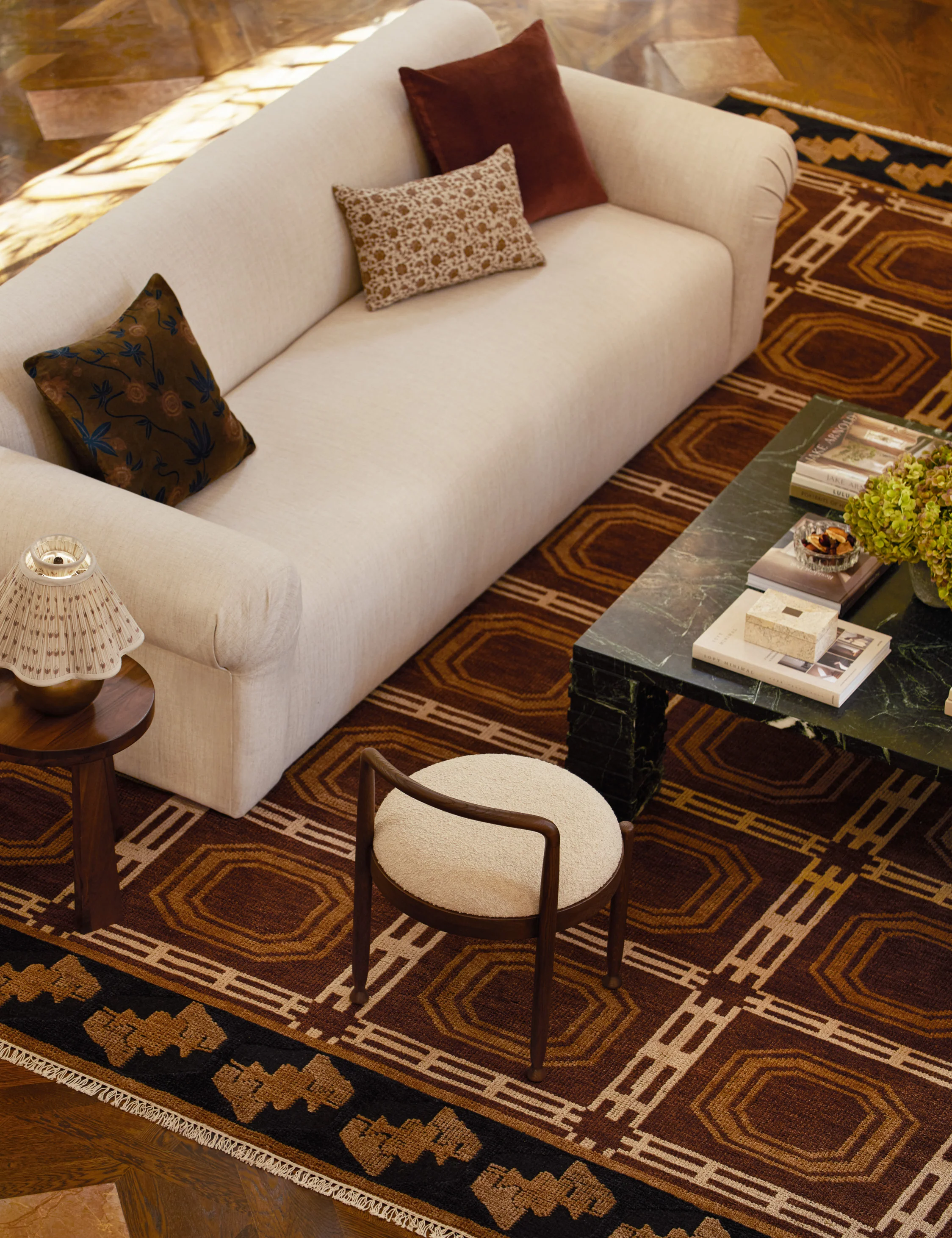 Ozmun Sofa - AYG Home Service