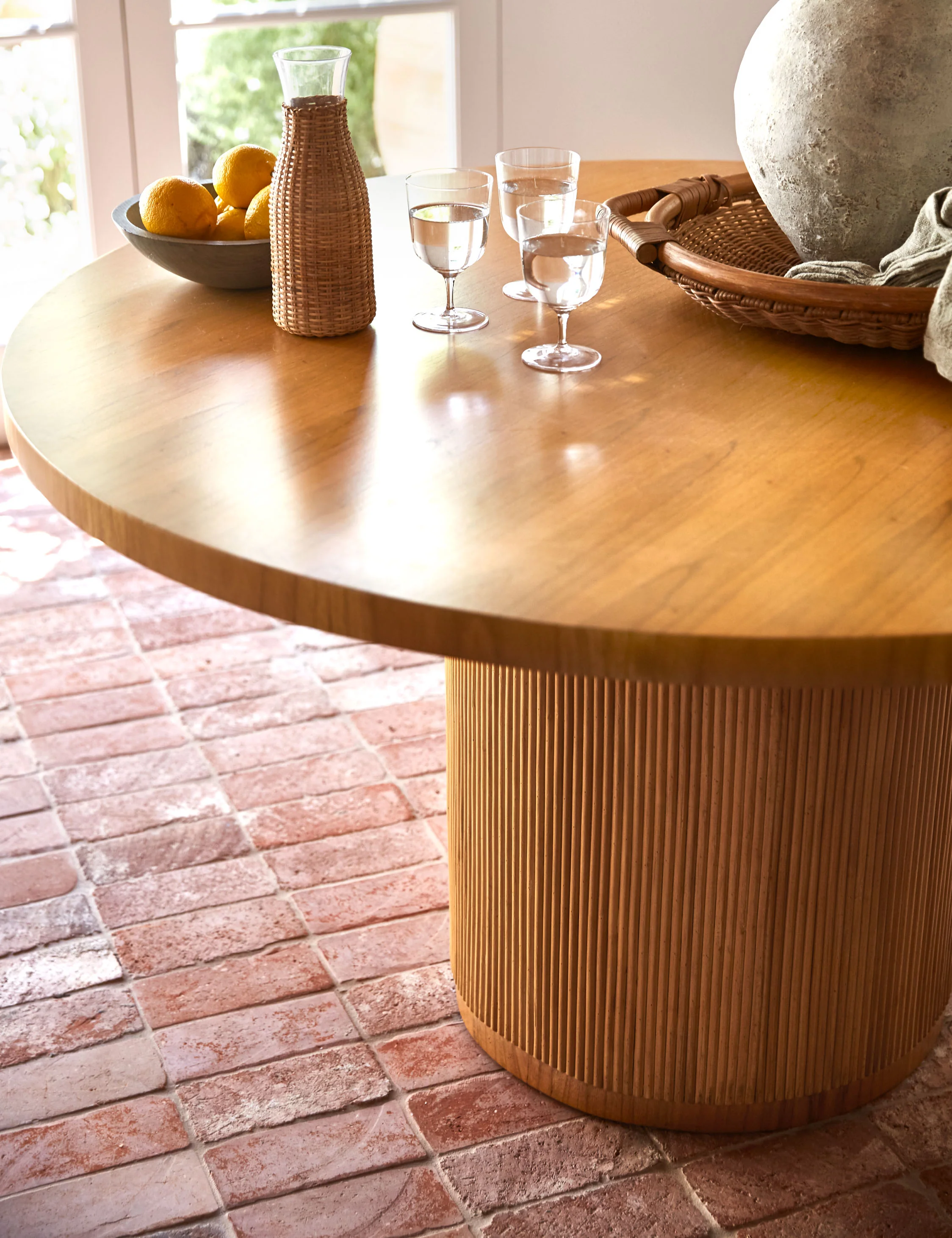 Elvia Round Dining Table - AYG Home Service
